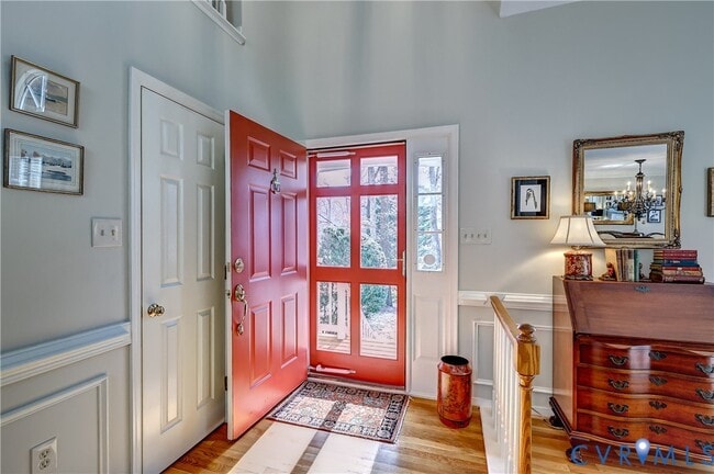 Photo - 12600 Queensgate Rd