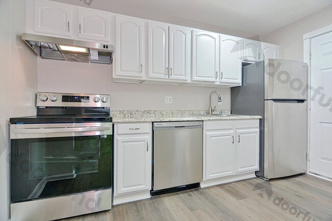 Photo - 200 Columbus St Unit 7