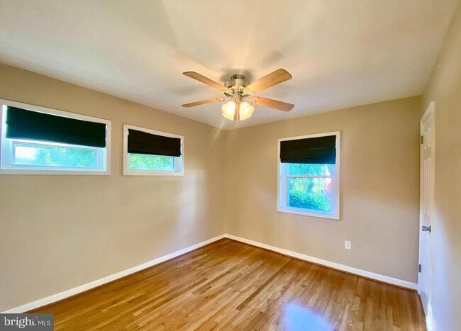 Photo - 6201 Hillview Ave