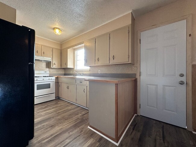 Photo - 8022 US-271 Apartment Unit 8022 F