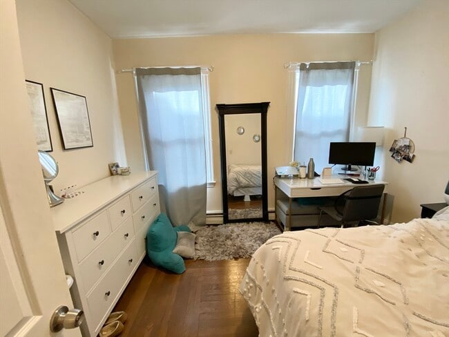 Photo - 106 Buttonwood St Unit 2