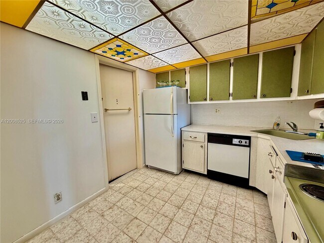 Photo - 1410 S Ocean Dr Unit 607