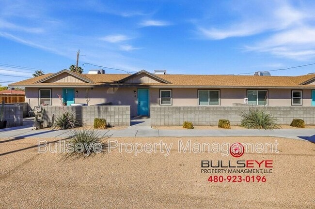 Building Photo - 840 E Turney Ave