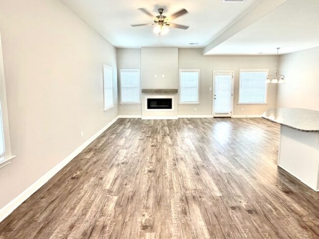 Photo - NorthAve5163 Unit 1