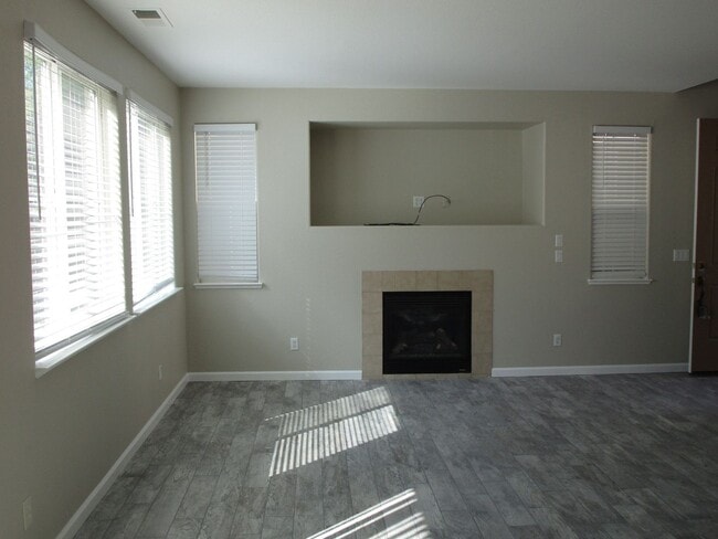 553 Refosco Ct