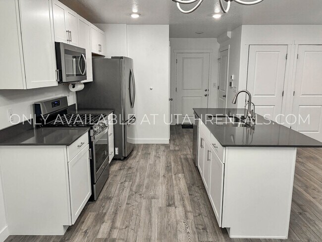 Photo - 3741 W 860 N