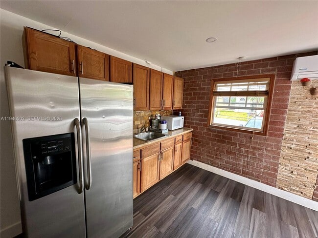 Photo - 15448 SW 62nd St Unit 1