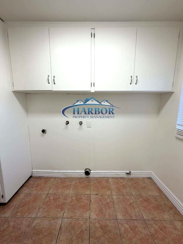 Photo - 21406 Budlong Ave