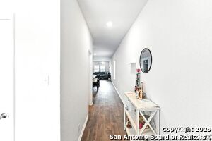 Photo - 10428 Howgate