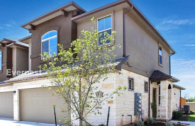 Building Photo - 2880 Donnell Dr Unit 4104 Rental