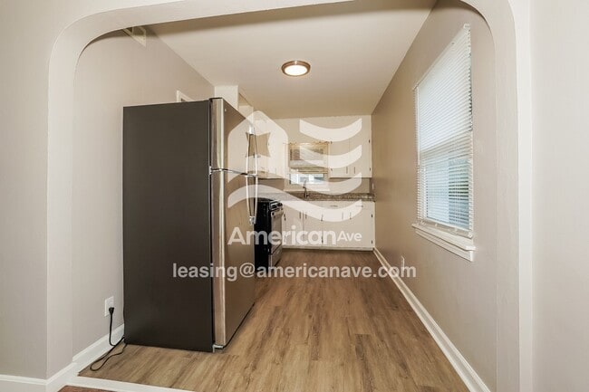 Photo - 1213 Hawthorne Ave SW