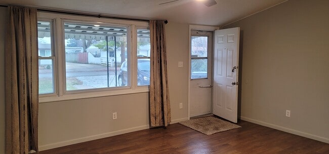 Photo - 4217 Brown St