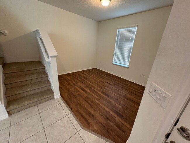 Photo - 5 bedroom 3.5 Bath House on Oakland Trails...