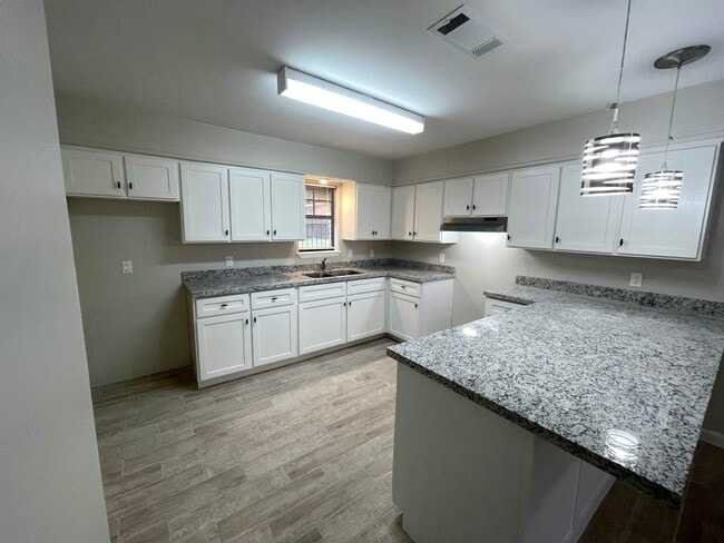 Photo - 3001 E Price St Unit 12