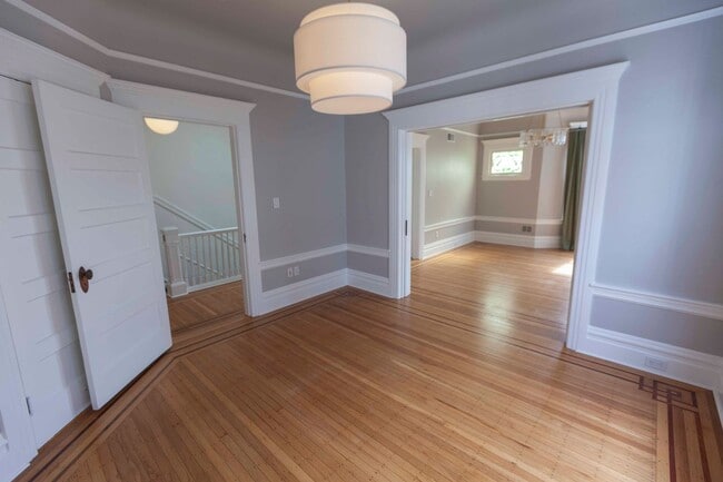 Photo - Beautifully Remodeled 3BR 2BA Top Floor Condo in Presidio Heights
