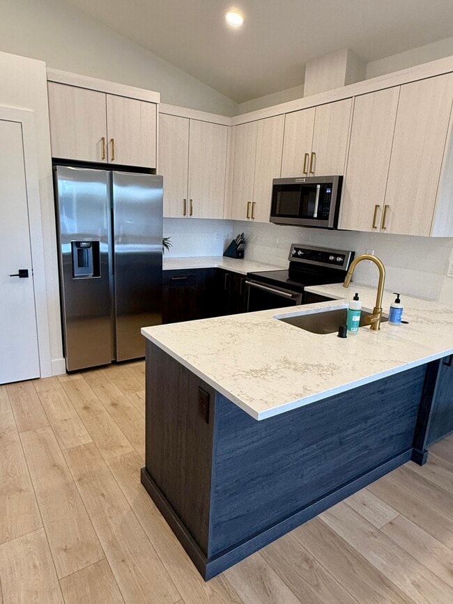 Photo - 4522 NE 59th Ave