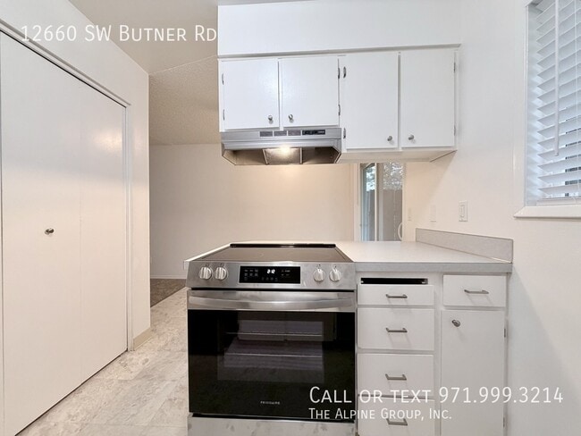 Building Photo - 12660 SW Butner Rd