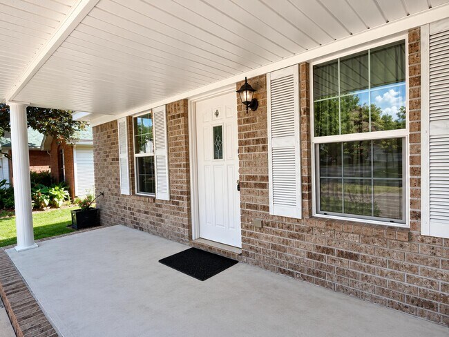 Photo - 138 Adams St