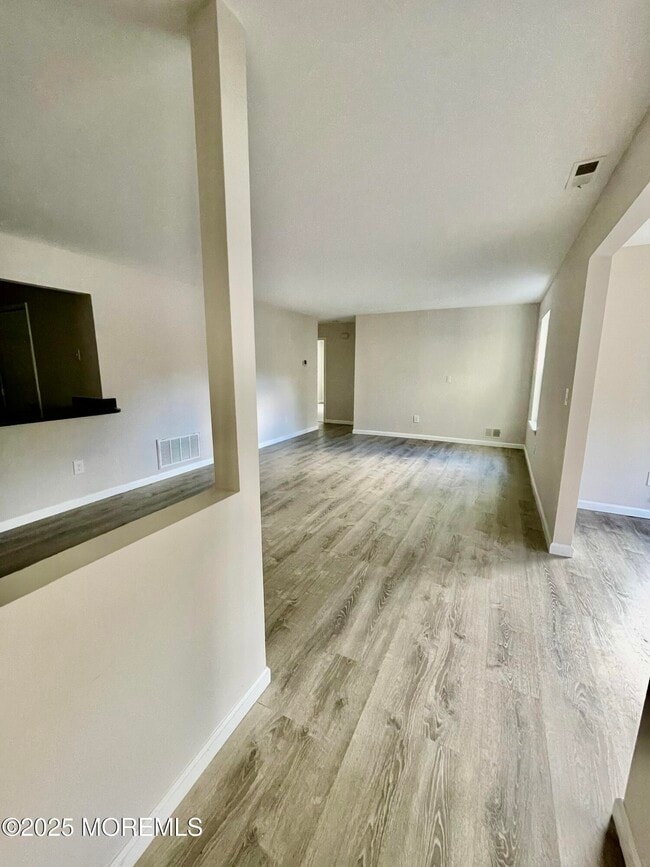 Photo - 716 Zlotkin Cir Unit 4