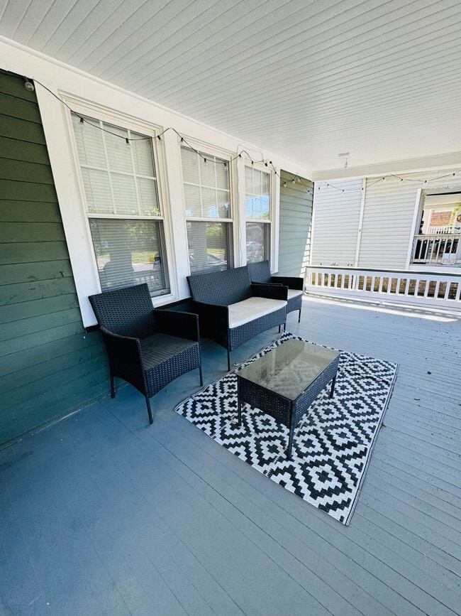 Photo - 2214 Lee Rd Unit SI ID1057676P