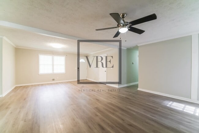Photo - 4681 E Glen Ridge Cir