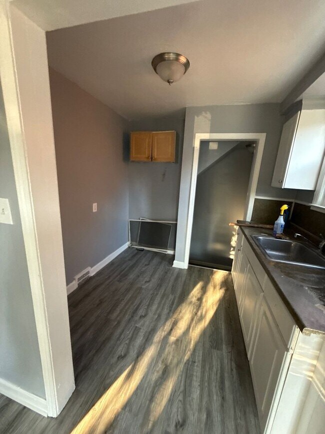 Photo - 3 Bedroom Home In Detroit