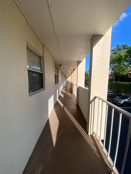 Photo - 1731 SE 15th St