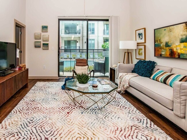 Photo - Advenir at Station 121