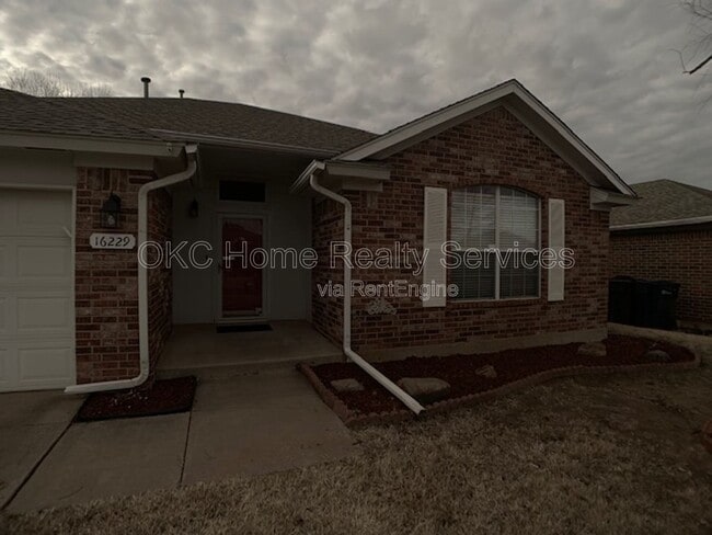 Photo - 16229 Everglade Ln
