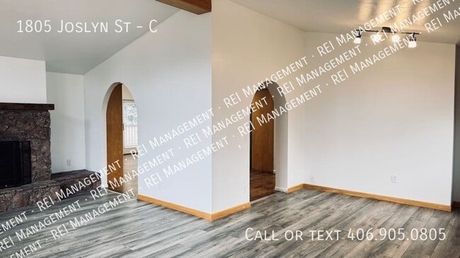 Photo - 1805 Joslyn St