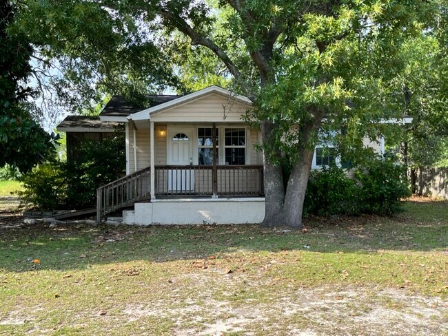 Photo - 109 Lockman Rd House