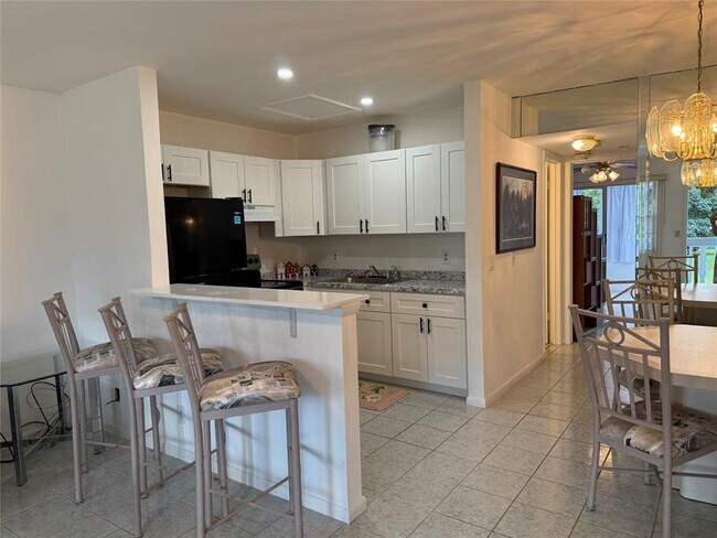 Photo - 203 Tilford J Unit 203