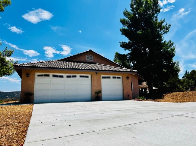 Photo - 23627 Calistoga Pl