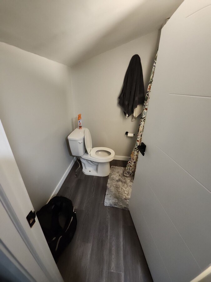 Photo - 27-27 Brule St Unit 6