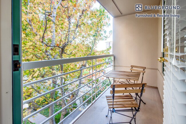 2 Townsend St Unit SI FL3-ID395