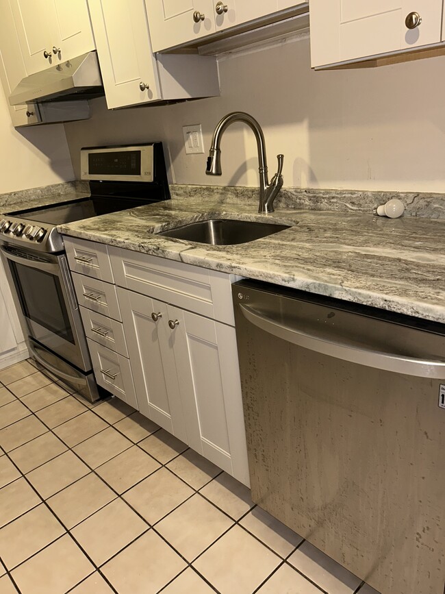 Photo - 95 Nahant St Unit 28