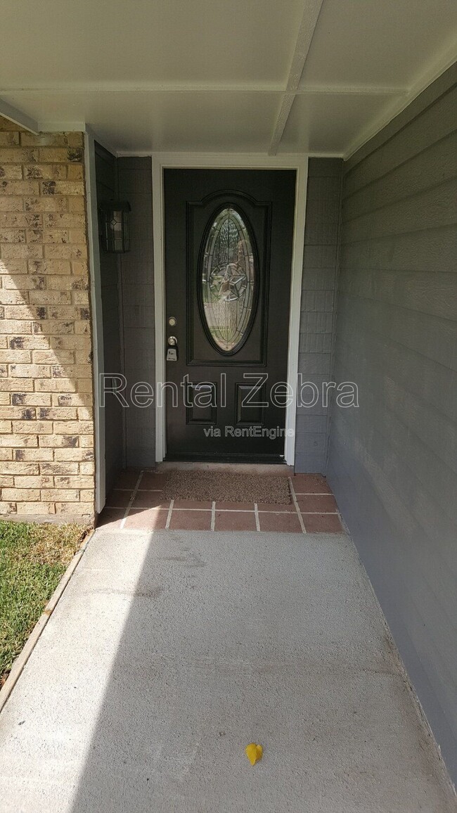 Photo - 637 Lookout Trail