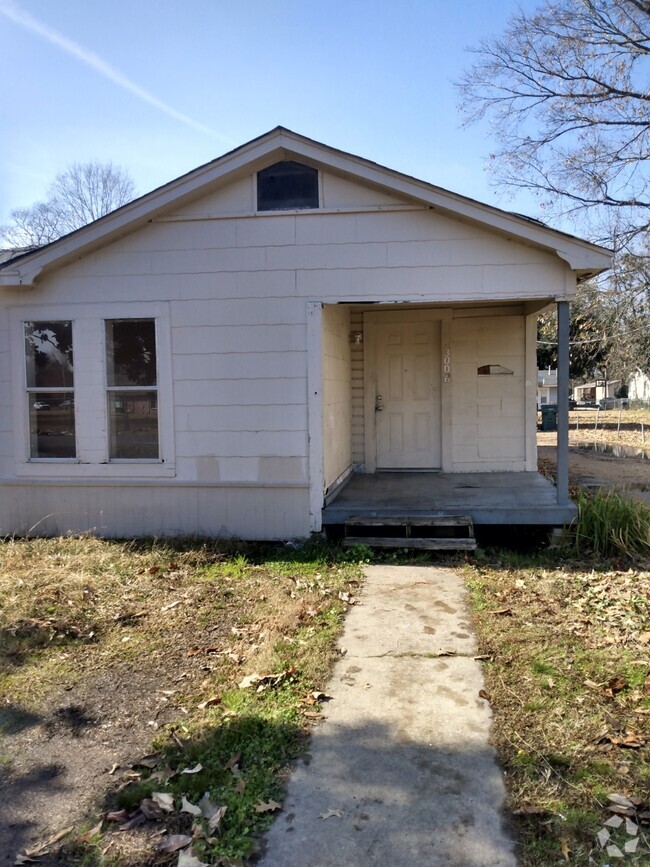 Building Photo - 3006 Georgia St Rental