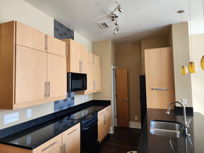 Photo - 801 N 4th St Unit Modern Baking Building