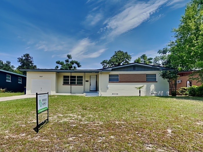 Photo - 7537 Dalehurst Dr S