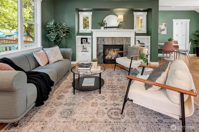 Photo - Alaska Junction - 3 bedroom and 2 1/2 bath...