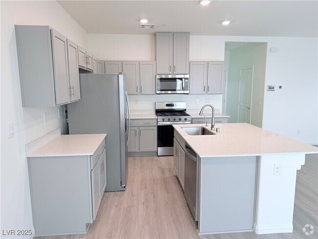 Building Photo - 9992 S Ullom Dr Rental