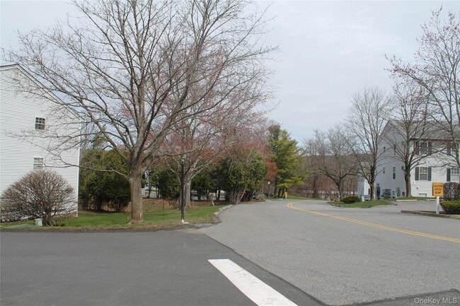 Photo - 12 Lexington Hills Rd Unit 7