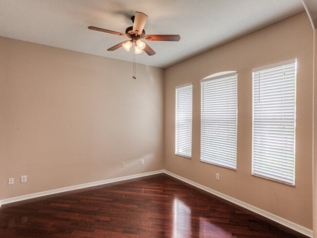 Photo - 10508 Canary Isle Dr