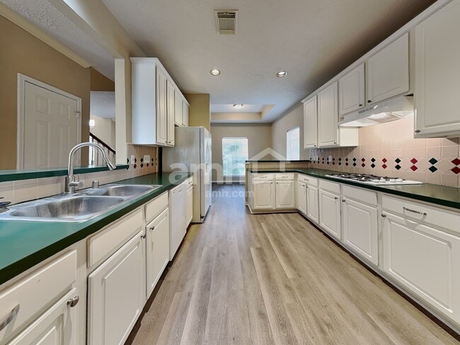 Photo - 11911 Lakewood Hills Dr