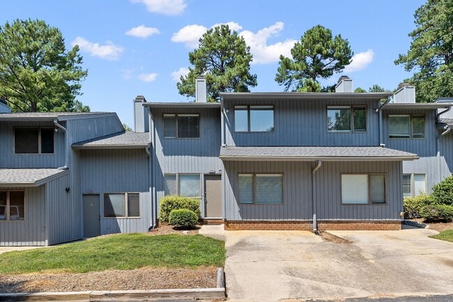 Building Photo - 4362 Hunters Club Dr