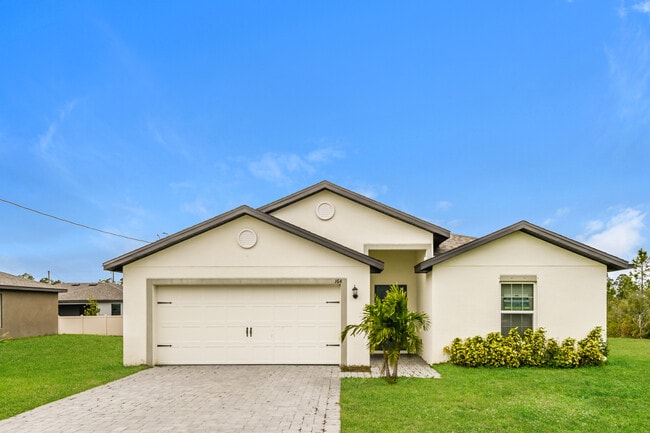 Photo - 164 Blackstone Dr