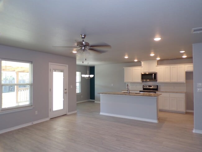 Photo - 112 Rylee Rd