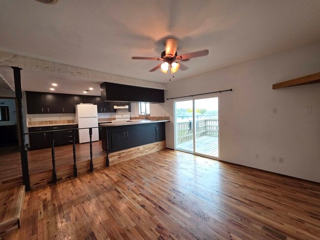 Photo - 3718 W 17th Pl