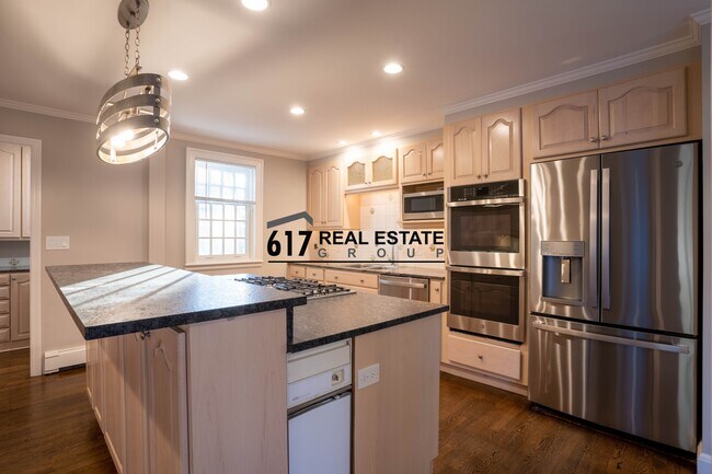 Photo - 40 Puddingstone Ln